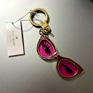 kate spade winking hot pink sunglass keychain with brown dust cover, nwt